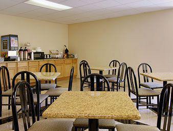 Days Inn Binghamton Front Street Restaurant foto
